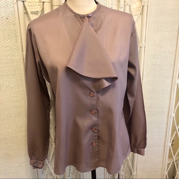 1970s Lilac Ruffle Blouse: Vintage Silky Career Top, size Medium - Picture 3 of 16